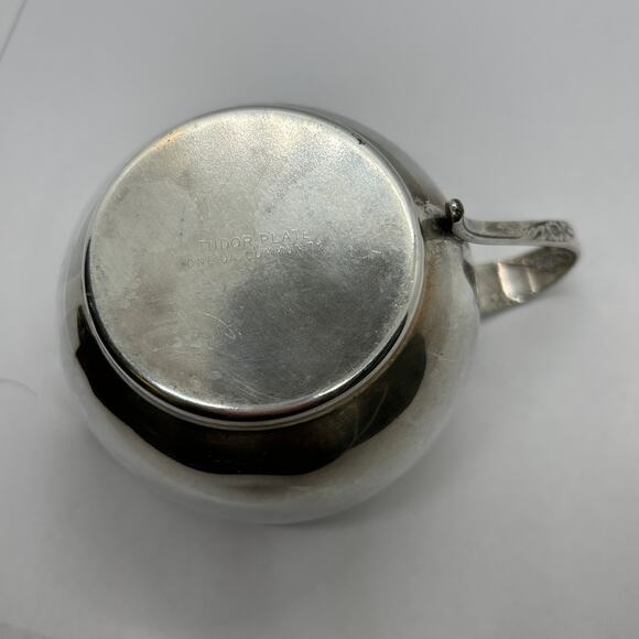 Tudor Plate Oneida Community Vintage Creamer Silverplate Floral Handle - Picture 4 of 7